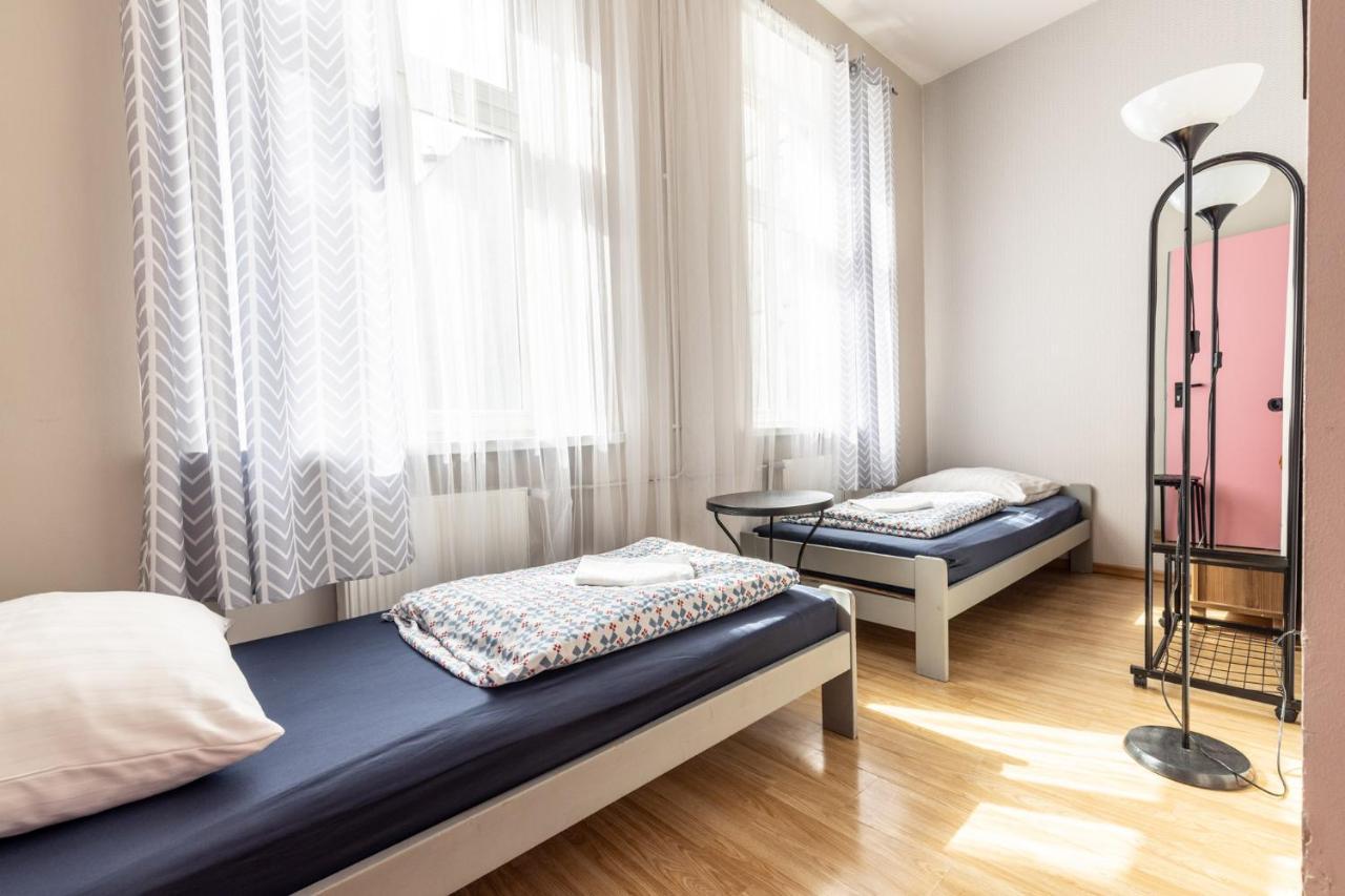 Vice City Hostel Wrocław Buitenkant foto